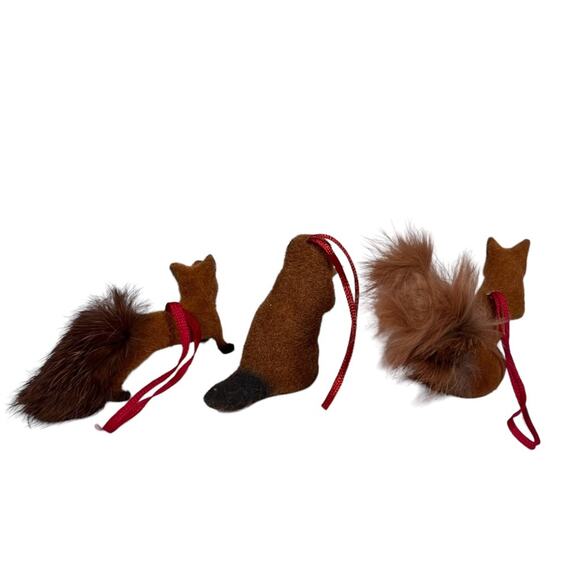 Wagner Kunstlerschutz Handwork West Germany Flocked Fox Beaver Squirrel Ornament - Picture 2 of 11